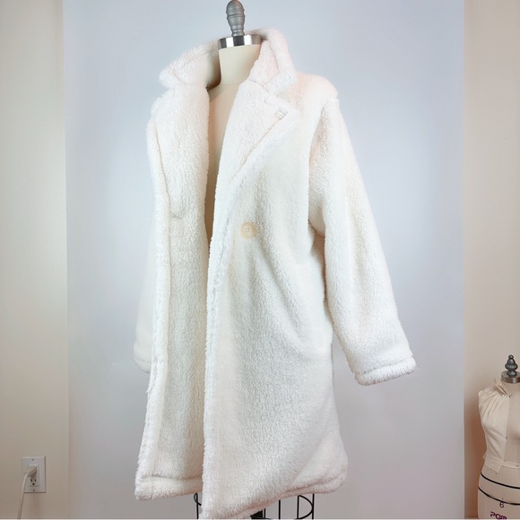 FILA Misty Coat White Size L - Picture 9 of 16